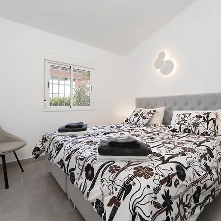 & Garten Porches プラヤ・デル・イングレス