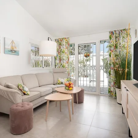 & Garten Porches * プラヤ・デル・イングレス